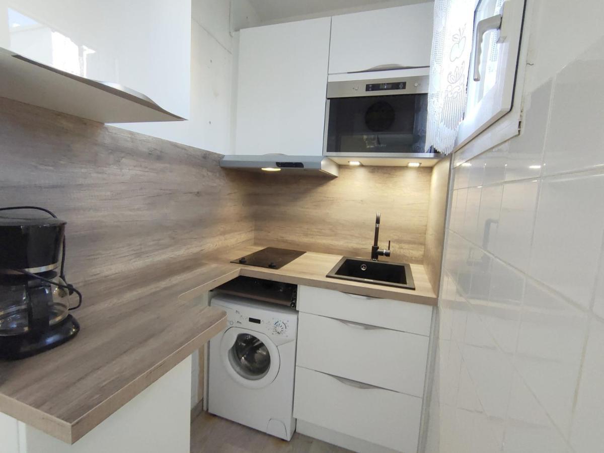 T1 Au Calme Avec Clim Et Parking Prive - Fr-1-503-171 Apartment Balaruc-les-Bains Luaran gambar
