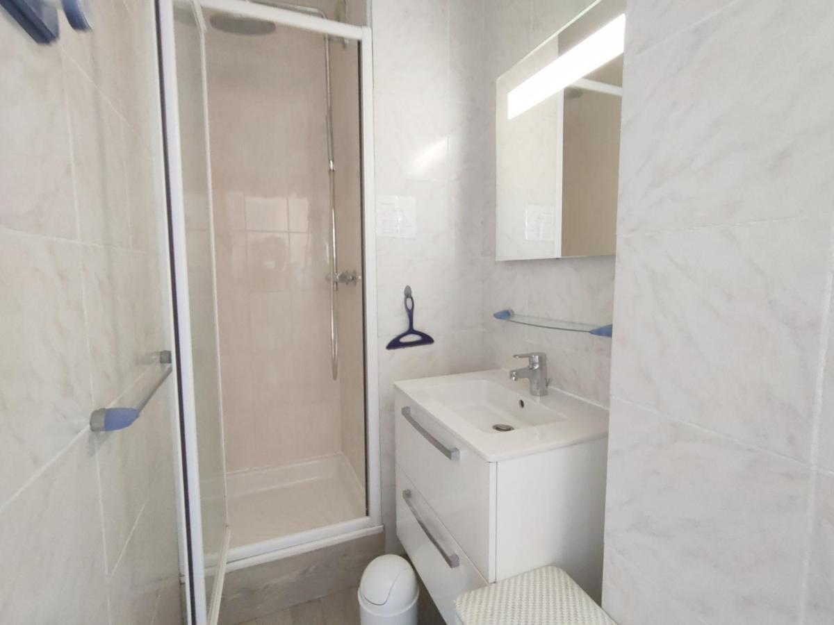 T1 Au Calme Avec Clim Et Parking Prive - Fr-1-503-171 Apartment Balaruc-les-Bains Luaran gambar